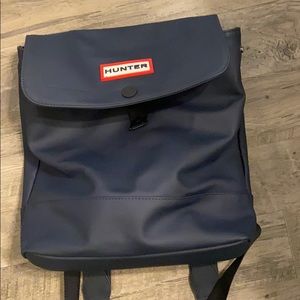 Hunter Target navy medium backpack